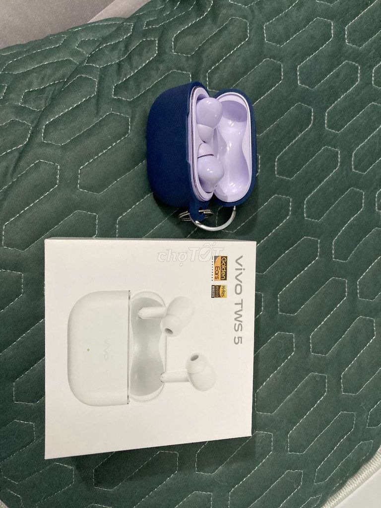 Tai nghe Vivo TWS 5 Tím. Mua bán Tivi, Âm thanh tại Thành phố Bắc Giang Bắc Giang được đăng bởi Tuấn Anh hình 1