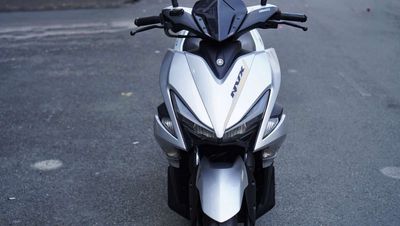 Yamaha NVX 155 ABS Smartkey Bạc Porsche