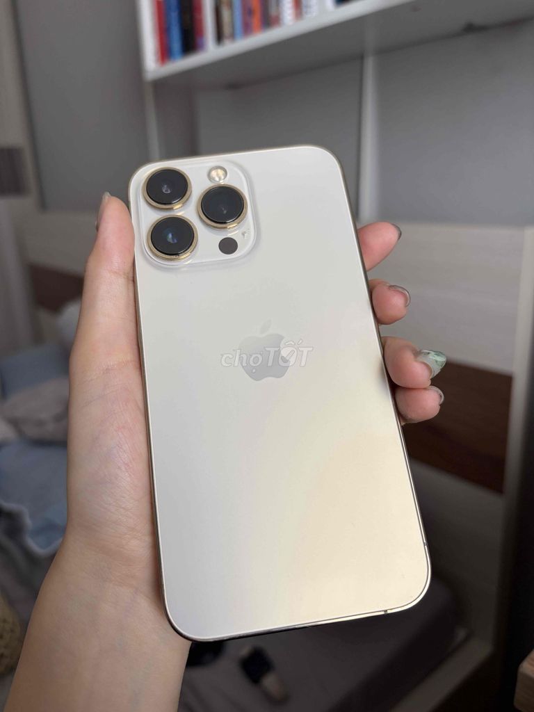 Apple iPhone 13 Pro 128GB Vàng. Mua bán Điện thoại tại Quận Bình Thạnh Tp Hồ Chí Minh được đăng bởi Tran Thi Huong Giang hình 1