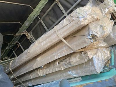 Thanh lý lô cửa kéo. Mua bán Nội thất, đồ gia dụng khác tại Huyện Bảo Lâm Lâm Đồng được đăng bởi  thảo cửa cuốn