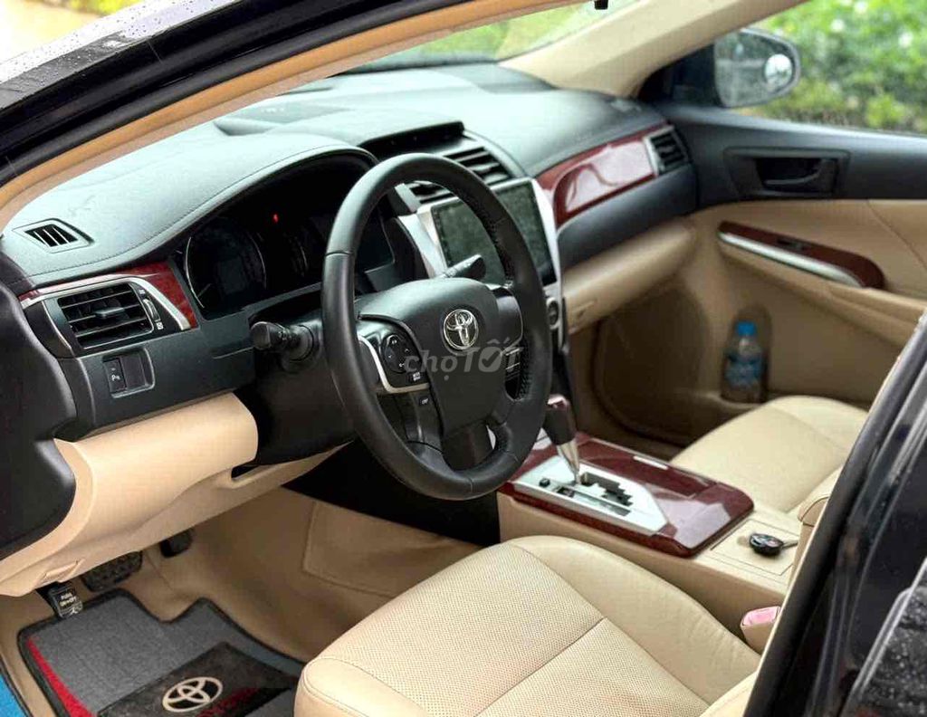 Toyota Camry 2013 2.0E - 60000 km. Mua bán Ô tô tại Quận Long Biên Hà Nội được đăng bởi Bùi Đình Thông hình 6