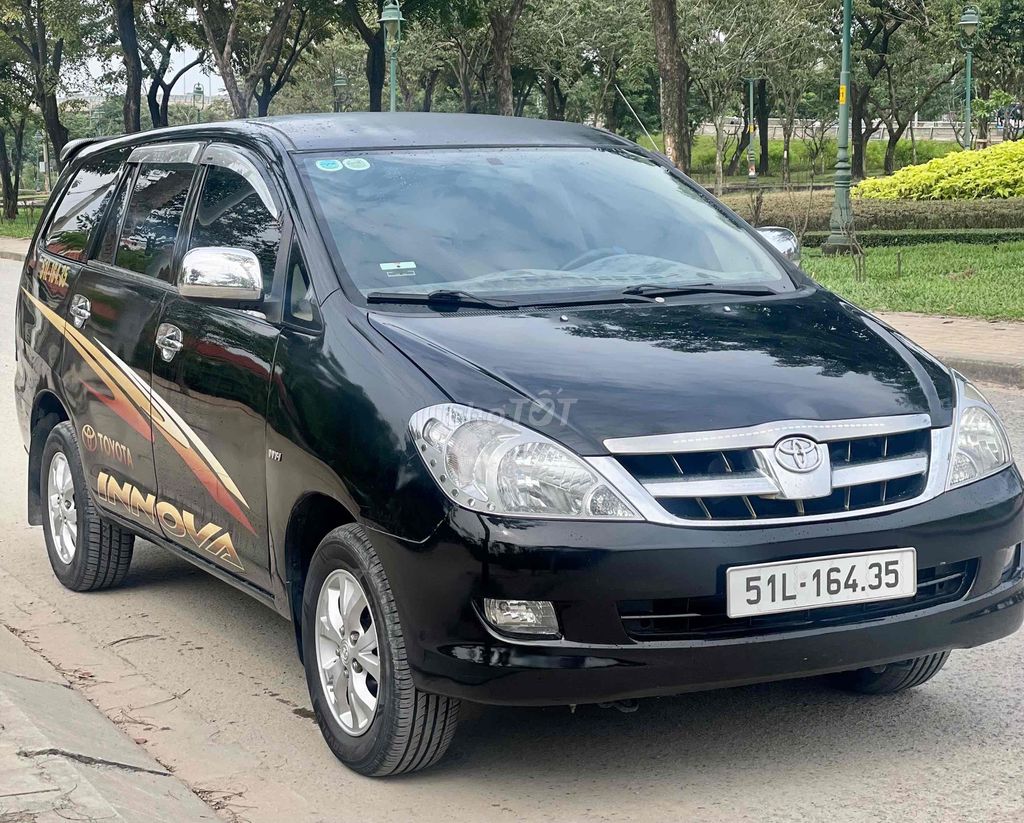 Toyota Innova 2006 bản G zin chuẩn xe gia đình. Mua bán Ô tô tại Quận 12 Tp Hồ Chí Minh được đăng bởi Nguyễn duy hình 1