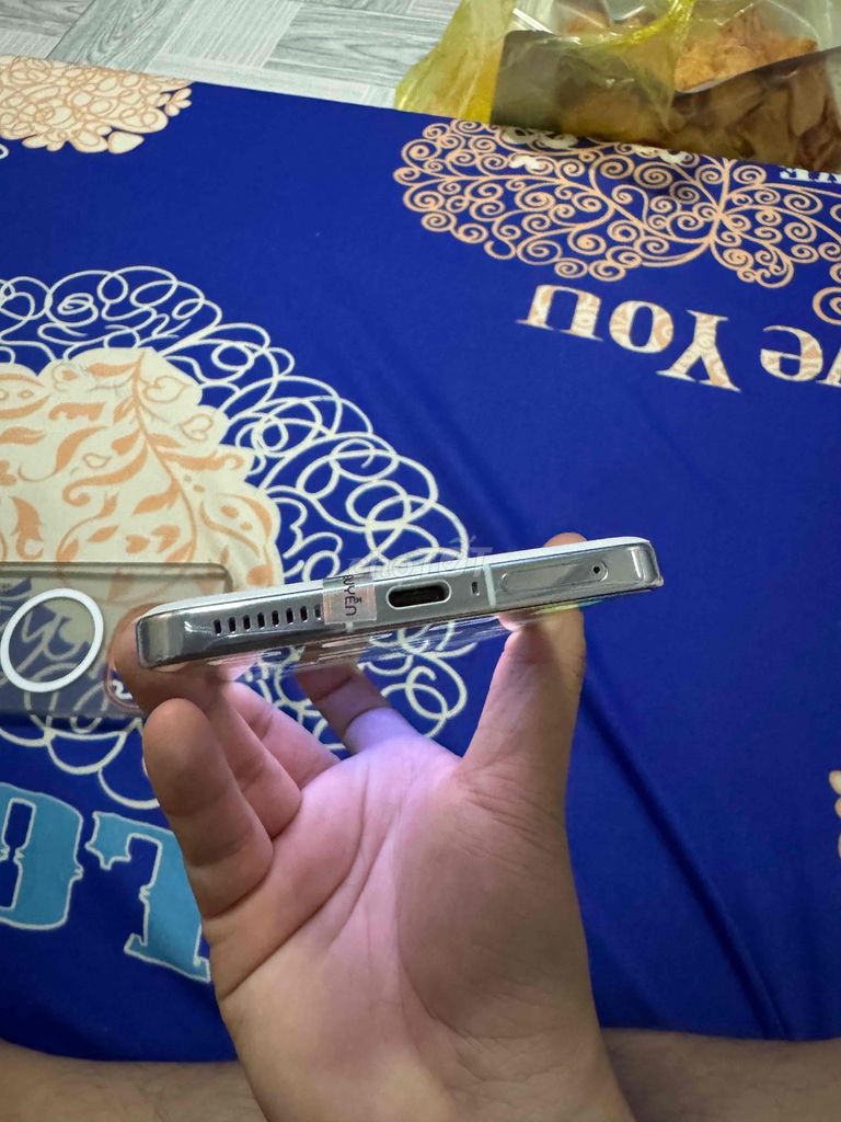 IQOO 13 12GB/256GB Trắng. Mua bán Điện thoại tại Thành phố Cà Mau Cà Mau được đăng bởi Phúc hình 1
