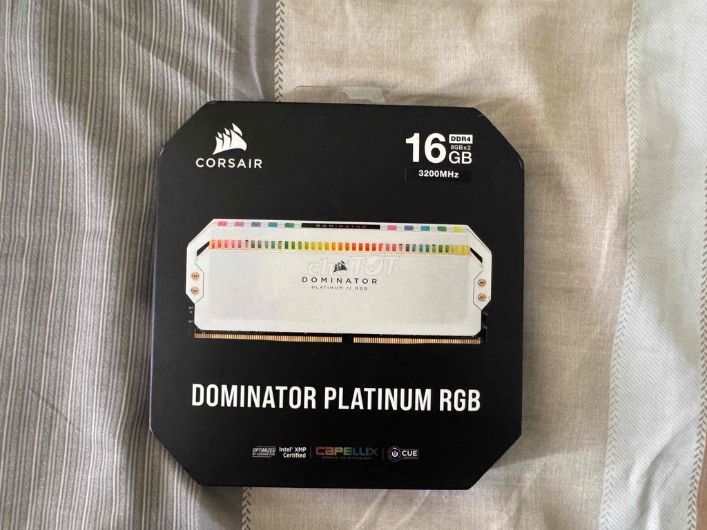 Bán cặp RAM Dominator Trắng 16GB 3200MHz