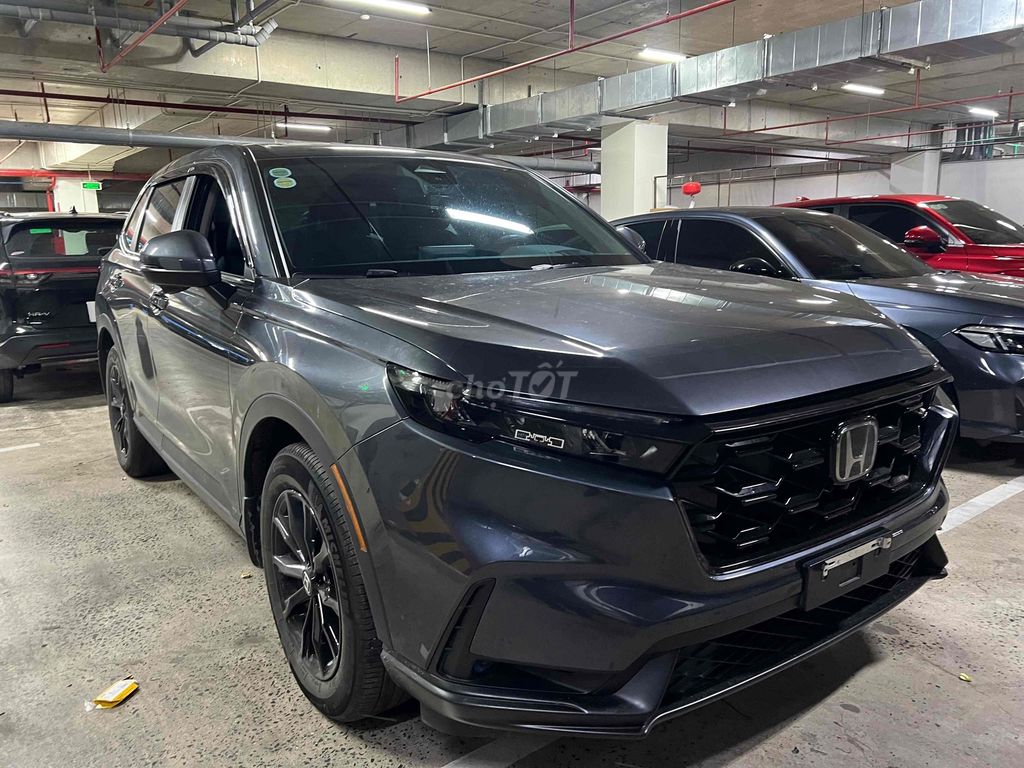 CRV L 2 CẦU AWD 2025, SIÊU LƯỚT, TIẾT KIỆM 180Tr. Mua bán Ô tô tại Quận 7 Tp Hồ Chí Minh được đăng bởi SHOWROOM HONDA ÔTÔ QUẬN 7 hình 2