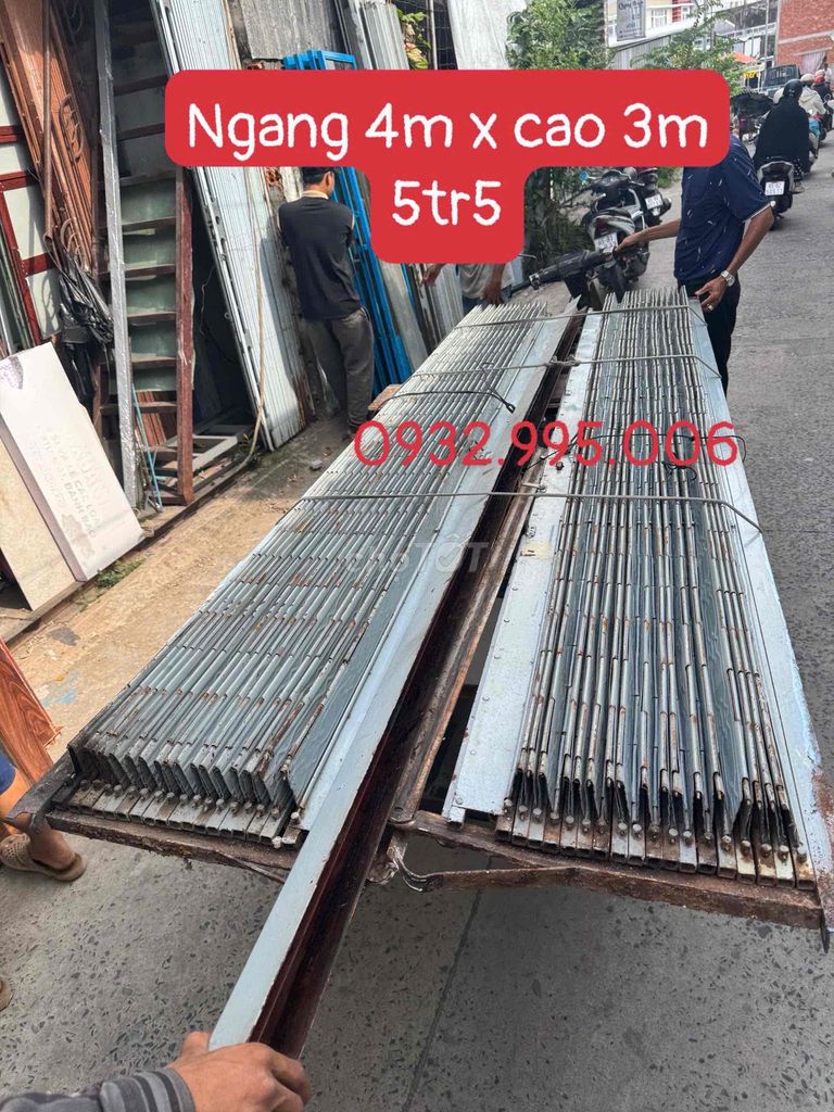 THANH LÝ Cửa sắt kéo Sắt Dầy  4mx3m. Mua bán Nội thất, đồ gia dụng khác tại Quận Ninh Kiều Cần Thơ được đăng bởi CH sắt nhôm inox Thái Trinh CẦN THƠ hình 1