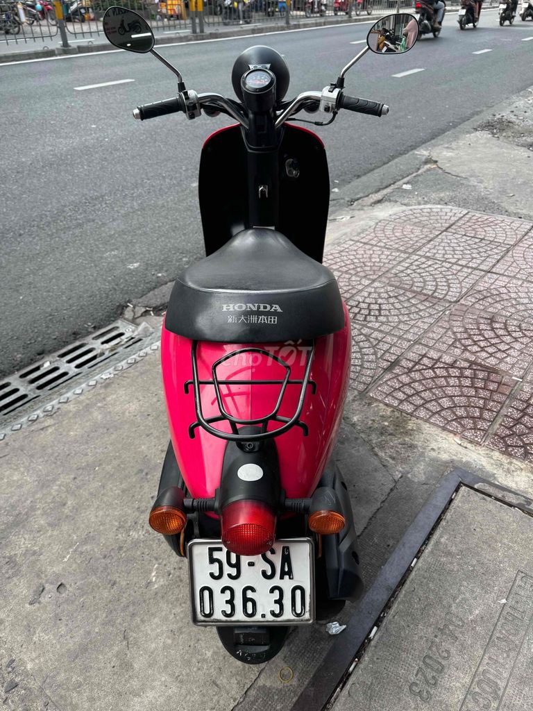 Honda Today 2018 50cc bstp chính chủ. Mua bán Xe máy tại Quận Phú Nhuận Tp Hồ Chí Minh được đăng bởi Mua xe củ giá cao hình 5