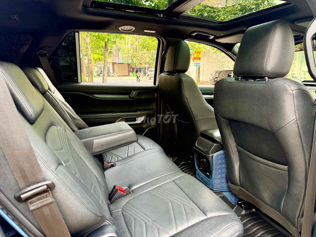 Ford Everest 2024 Titanium 2.0 AT 4x2 - 41000 km. Mua bán Ô tô tại Thành phố Biên Hòa Đồng Nai được đăng bởi Peacemaker hình 9