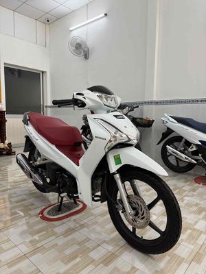 Wave i 125cc 2022 Mới 100% Chưa Xăng Chưa Câu Bình. Mua bán Xe máy tại Thành phố Long Xuyên An Giang được đăng bởi Cửa Hàng Xe Minh Hạnh