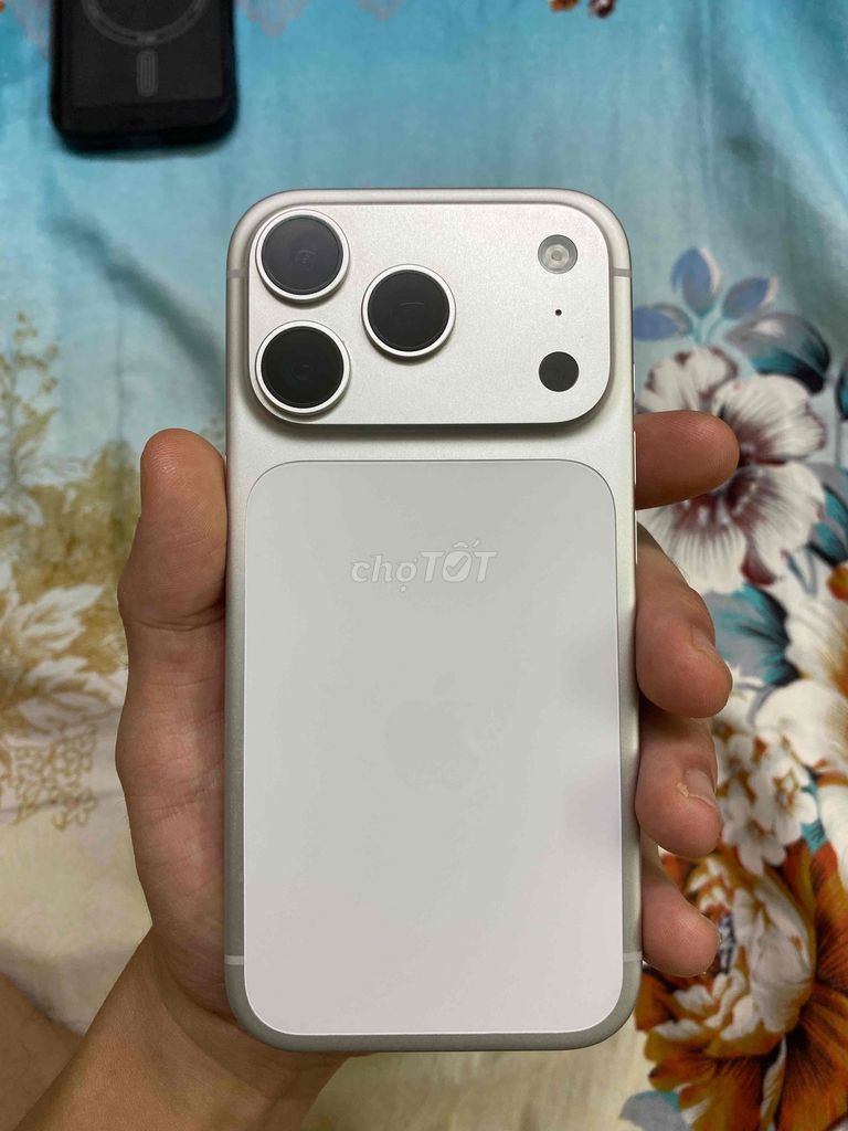 Apple iPhone 17 Pro 256GB Bạc 100%. Mua bán Điện thoại tại Quận Ngô Quyền Hải Phòng được đăng bởi Phạm Việt Dương hình 1