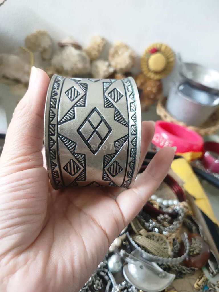 Vòng tay Nam. Mua bán Phụ kiện thời trang khác tại Quận Bình Tân Tp Hồ Chí Minh được đăng bởi  chuyên hàng si nhật sĩ lẻ hình 1