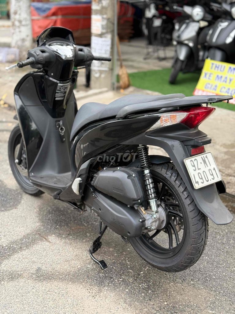 🔆 SH 2016 Smartkey siêu đẹp . HỖ TRỢ GÓP BAO ĐẬU. Mua bán Xe máy tại Quận Cẩm Lệ Đà Nẵng được đăng bởi XE MÁY XUÂN TRUNG                      Bán Xe Trả Góp hình 3