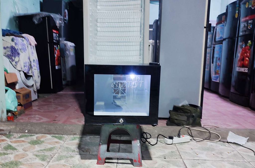 Tủ mát để bàn nhỏ gọn tiết kiệm điện bao sài 30ngy. Mua bán Tủ lạnh tại Quận Tân Bình Tp Hồ Chí Minh được đăng bởi ĐIỆN LẠnh SONG PHÁT hình 1