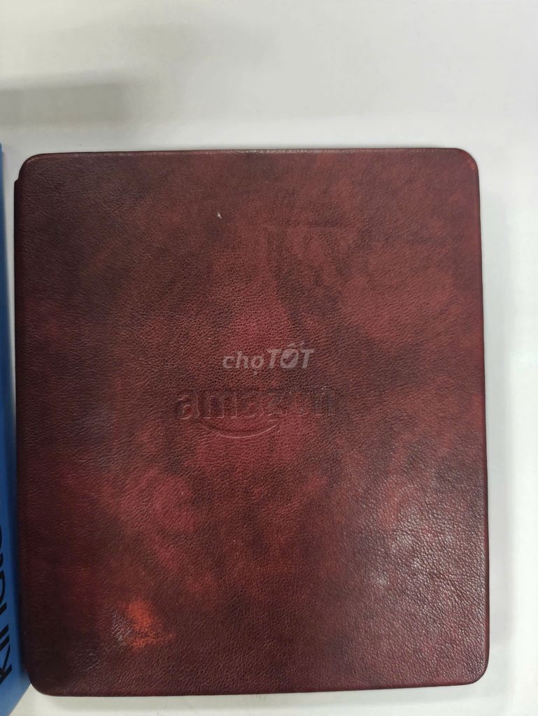 Máy Amazon Kindle Oasis 1 Đen cover đỏ. Mua bán Máy tính bảng tại Quận 10 Tp Hồ Chí Minh được đăng bởi Daniel Nguyễn hình 1
