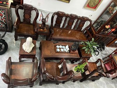 Thanh lý bộ salon gỗ xưa mua rất nhiều tiền. Mua bán Bàn ghế tại Quận 12 Tp Hồ Chí Minh được đăng bởi Nguyên