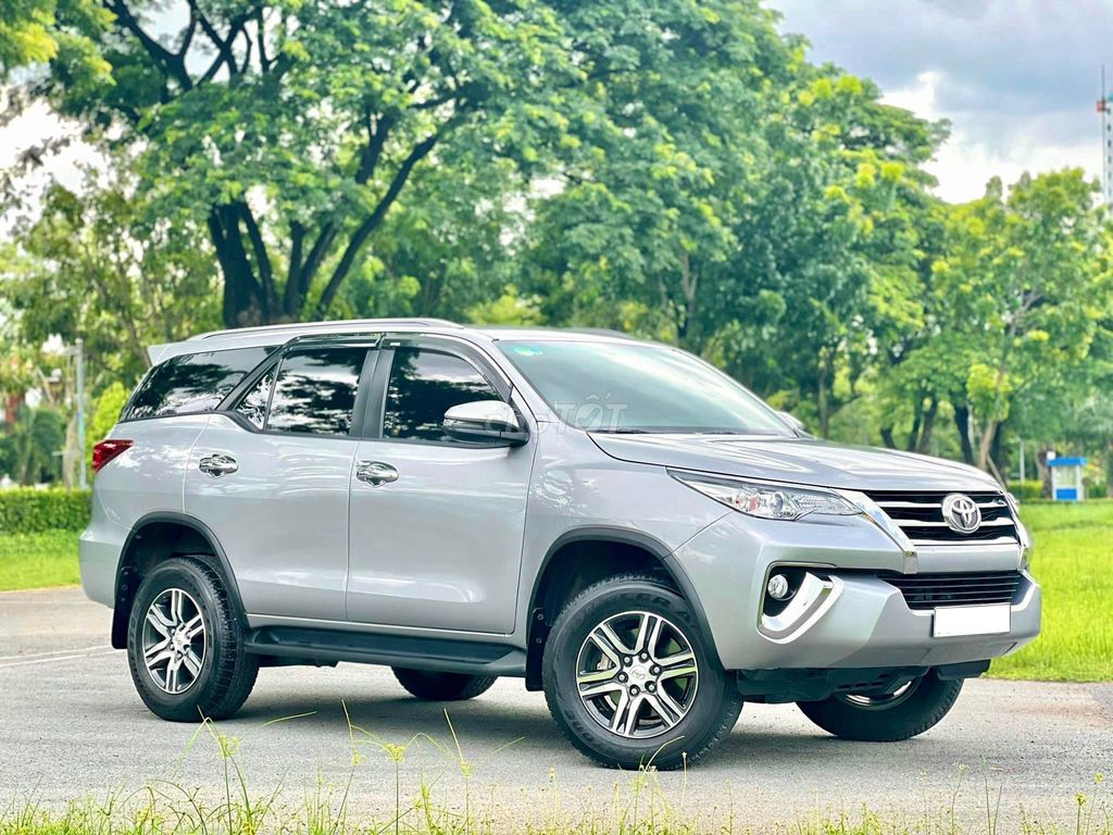 Toyota Fortuner 2019 2.4G 4x2 AT - 36,000 km cọp.. Mua bán Ô tô tại Thành phố Thủ Đức Tp Hồ Chí Minh được đăng bởi Đức Tứ Bánh hình 7