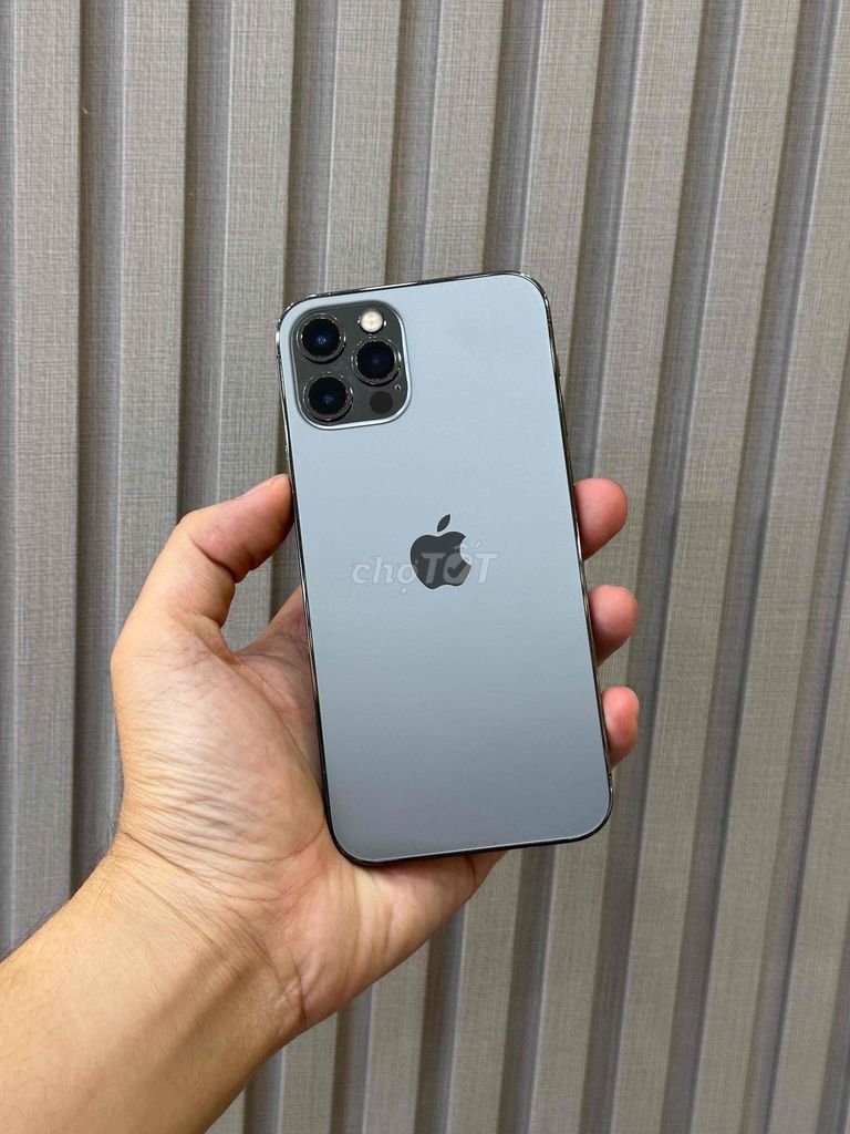 iPhone 12 Pro 256GB Đen 99% Qte Mỹ pin new 100. Mua bán Điện thoại tại Quận Ninh Kiều Cần Thơ được đăng bởi Quý Mobile Cần thơ hình 1
