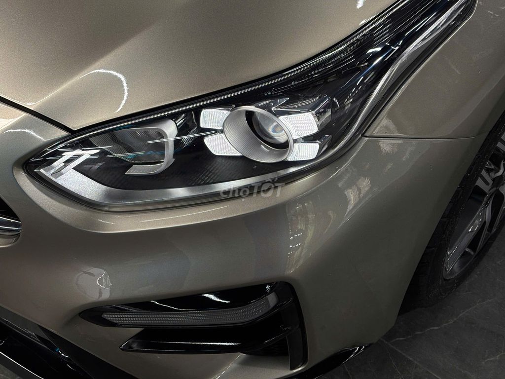 Kia Cerato 2019 1.6 AT Luxury - 20000 km. Mua bán Ô tô tại Huyện Hóc Môn Tp Hồ Chí Minh được đăng bởi Đạt hình 2