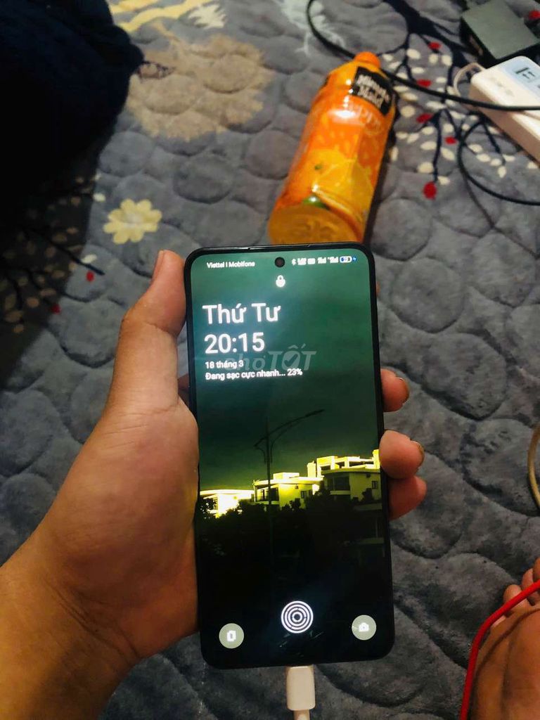 Oneplus ace 2v dùng kỹ ngoại hình đẹp. Mua bán Điện thoại tại Thành phố Hòa Bình Hòa Bình được đăng bởi tu nguyen hình 1