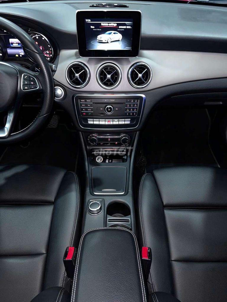 Mec CLA 2018 - Đi xe MEC hết ế !. Mua bán Ô tô tại Quận 1 Tp Hồ Chí Minh được đăng bởi Luxury Kar Chuyên Xe Đẹp  hình 4