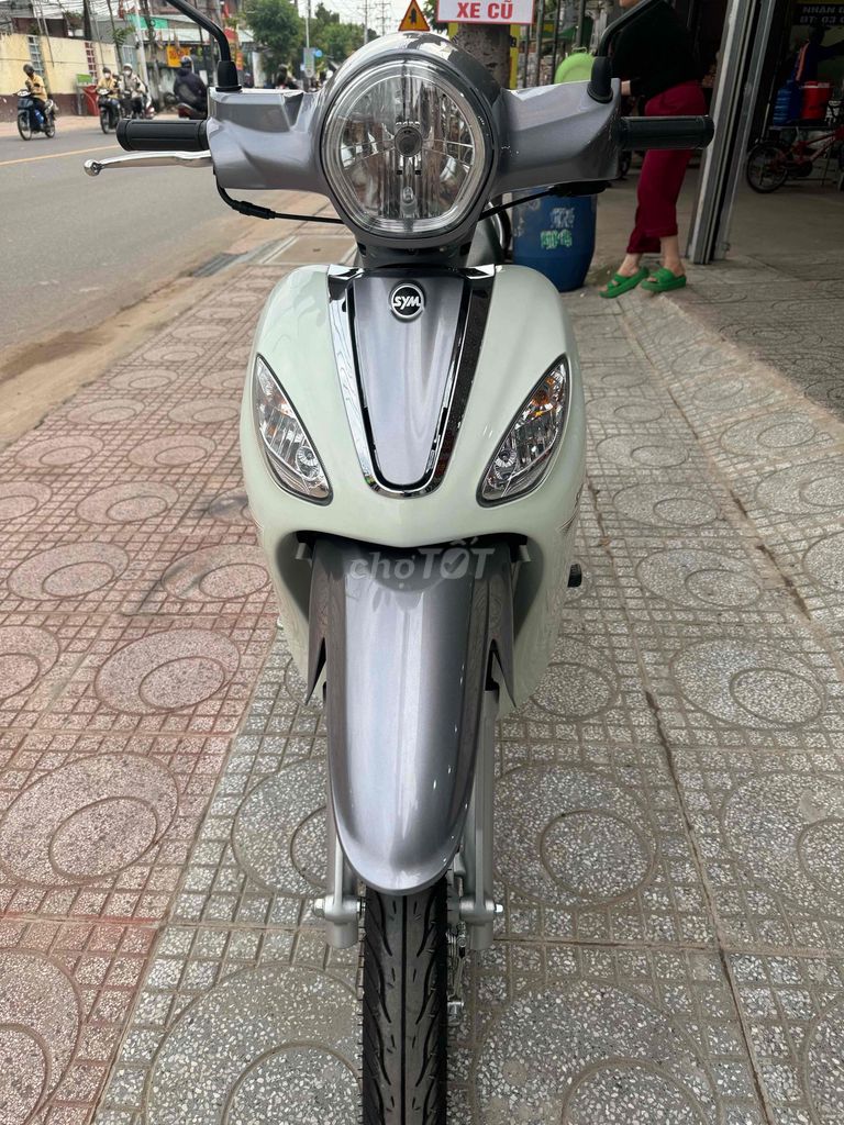 xe mới trúng thưởng 100% mới đi 1 trăm 40 cây số. Mua bán Xe máy tại Thành phố Thuận An Bình Dương được đăng bởi Việt Thái hình 6