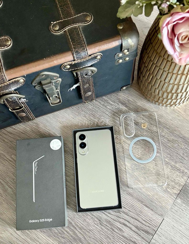 S25 Edge 512G Silver VN Full box BH 29/9/2026 !. Mua bán Điện thoại tại Thành phố Thủ Đức Tp Hồ Chí Minh được đăng bởi Phạm Thái Mobile hình 1