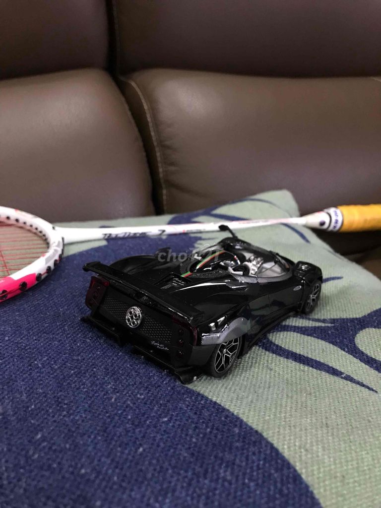 Mô hình ô tô Pagani Zonda Hp Barchetta mới 98%. Mua bán Sở thích khác tại Thành phố Thái Nguyên Thái Nguyên được đăng bởi Nguyễn Văn Bích hình 1