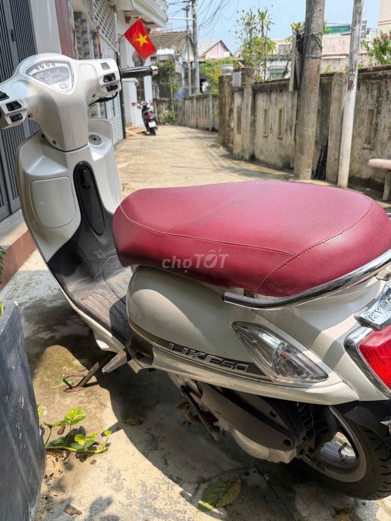 Kymco Like 50 белый 50 см3