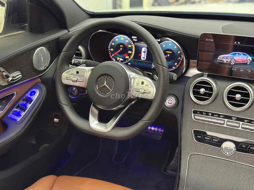 Mercedes Benz C Class 2019 C 300 AMG - 39000 km. Mua bán Ô tô tại Quận Tân Phú Tp Hồ Chí Minh được đăng bởi Xe Lướt Sài Gòn Miền Nam hình 17