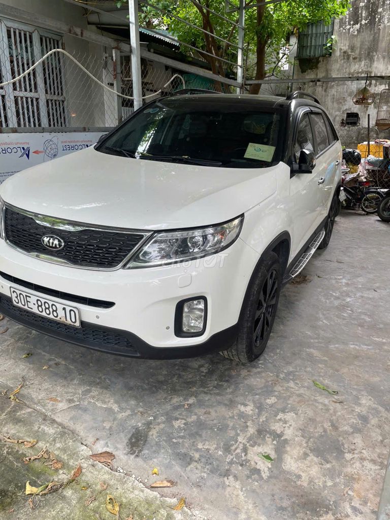Kia Sorento 2015 Full xăng Trắng. Mua bán Ô tô tại Quận Hoàng Mai Hà Nội được đăng bởi Mr Minh hình 8