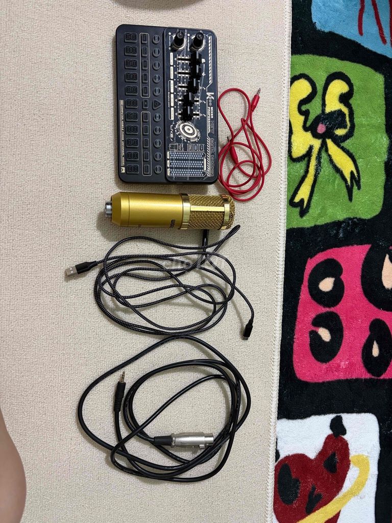 Combo thu âm Mic Condenser đã dùng. Mua bán Tivi, Âm thanh tại Quận Ngũ Hành Sơn Đà Nẵng được đăng bởi Tâm Beo hình 1