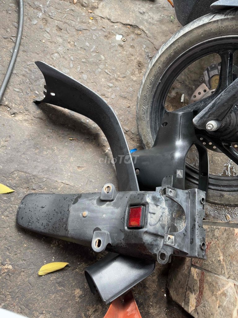 Bộ áo wave nhỏ và đồng hồ. Mua bán Phụ tùng xe tại Quận 4 Tp Hồ Chí Minh được đăng bởi Sơn  hình 3