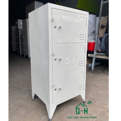 TỦ LOCKER 3 TẦNG .. TỦ LOCKER// TỦ LOCKER GIÁ RẺ>