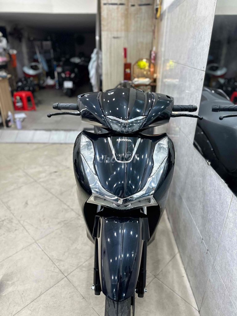 SH125 2020 Thắng Abs. Nợ xấu Trả Trước 35T Nhận Xe. Mua bán Xe máy tại Quận 8 Tp Hồ Chí Minh được đăng bởi Cửa Hàng Xe Máy 288 Phong Trề hình 1