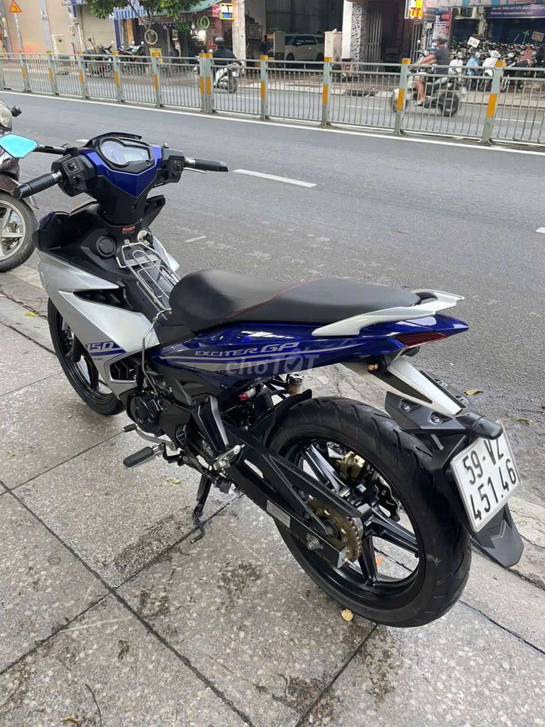 Yamaha Exciter 150 2017 mới 90% Bstp chính chủ. Mua bán Xe máy tại Quận Tân Phú Tp Hồ Chí Minh được đăng bởi Tuanduy hình 2