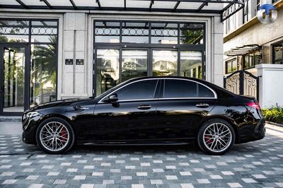 Mercedes-Benz C43 4matic AMG 2023 Đen. Mua bán Ô tô tại Quận Long Biên Hà Nội được đăng bởi H3T Auto Việt Nam