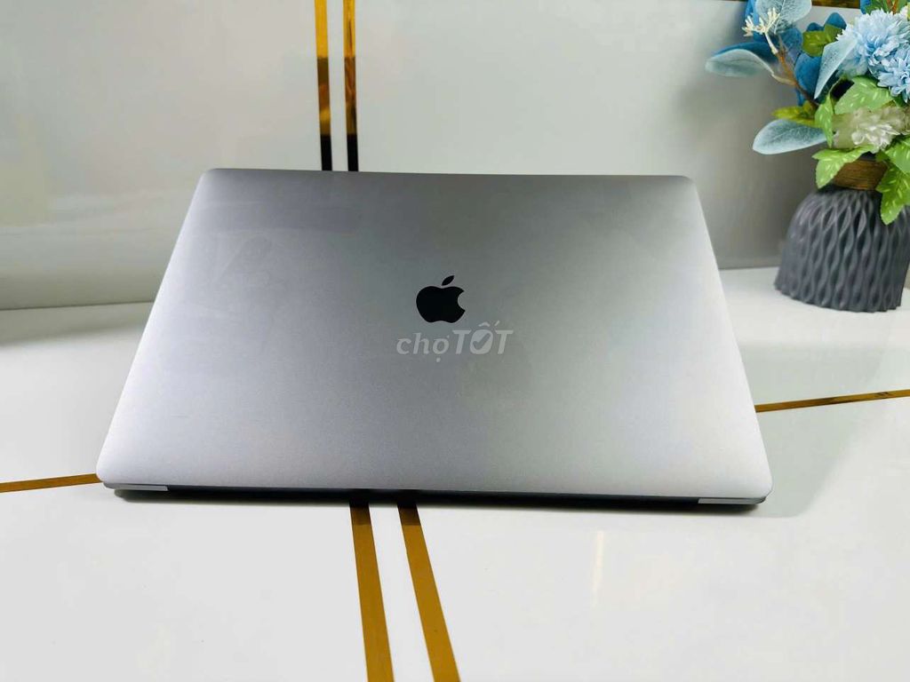 Apple MacBook Pro 2019 i7 16GB/512GB 16 inch Xám. Mua bán Laptop tại Quận Thanh Xuân Hà Nội được đăng bởi Hậu Phạm Phúc hình 1
