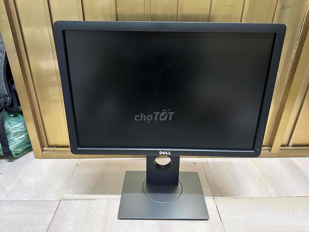 Màn hình Dell 19 inch Đen. Mua bán Phụ kiện (Màn hình, Chuột...) tại Quận 1 Tp Hồ Chí Minh được đăng bởi Click Vario hình 1