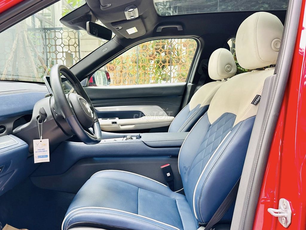 VinFast VF9 Plus Đỏ Mới 100%. Mua bán Ô tô tại Thành phố Thủ Đức Tp Hồ Chí Minh được đăng bởi MAI TRUNG HIẾU hình 2