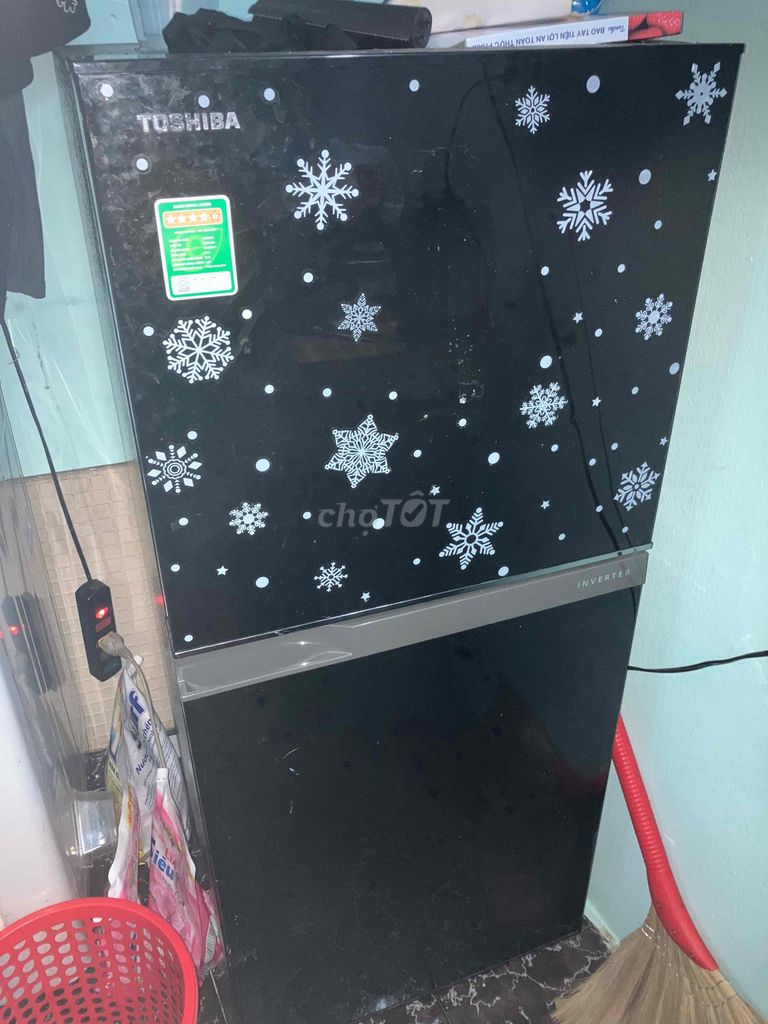 Tủ lạnh TOSHIBA 180L 98%