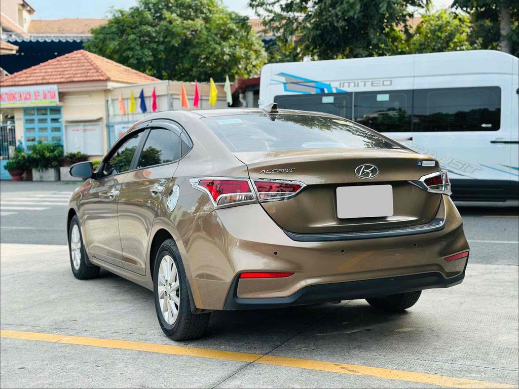 Hyundai Accent 1.4AT 2019 cọp 3 vạn km. Mua bán Ô tô tại Thành phố Thủ Đức Tp Hồ Chí Minh được đăng bởi Anh Minh STOT Bình Dương hình 5