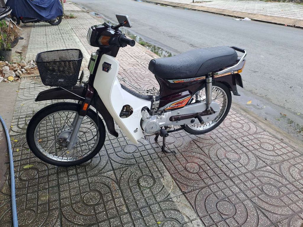 Dổi xe mới cần bán lại dream sanda bos. Mua bán Xe máy tại Thành phố Trà Vinh Trà Vinh được đăng bởi trần vinh nghi hình 3