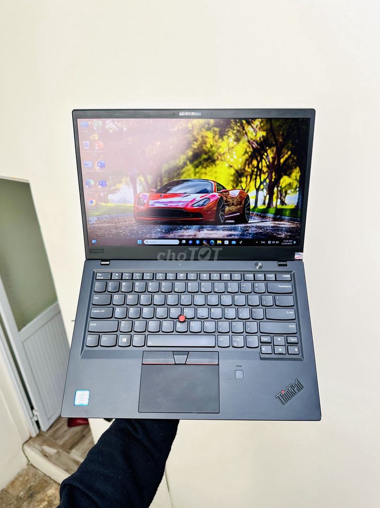 Thinkpad X1 Carbon Gen 6 i7/16GB/256GB like new. Mua bán Laptop tại Quận Hồng Bàng Hải Phòng được đăng bởi Trần Mạnh Cường hình 1
