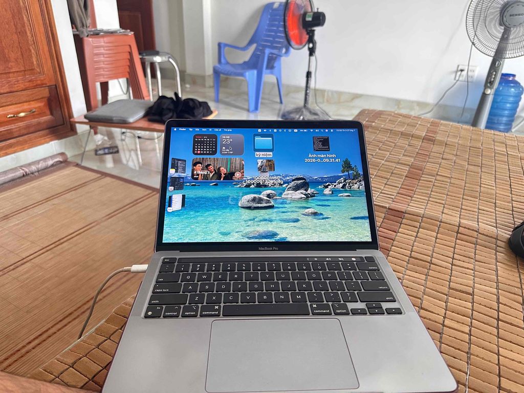 Apple MacBook Pro 2020 16GB/256GB Xám. Mua bán Laptop tại Quận 12 Tp Hồ Chí Minh được đăng bởi quang vinh hình 1