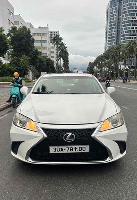 Lexus ES 2006 350 - 12000 km. Mua bán Ô tô tại Quận Long Biên Hà Nội được đăng bởi Nguyễn Văn Tuấn