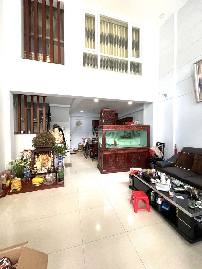 Nhà NGỘP Bùi Thị Xuân, Tân Bình 60m2 4 tầng 4PN, chỉ hơn 7 tỷ bán gấp