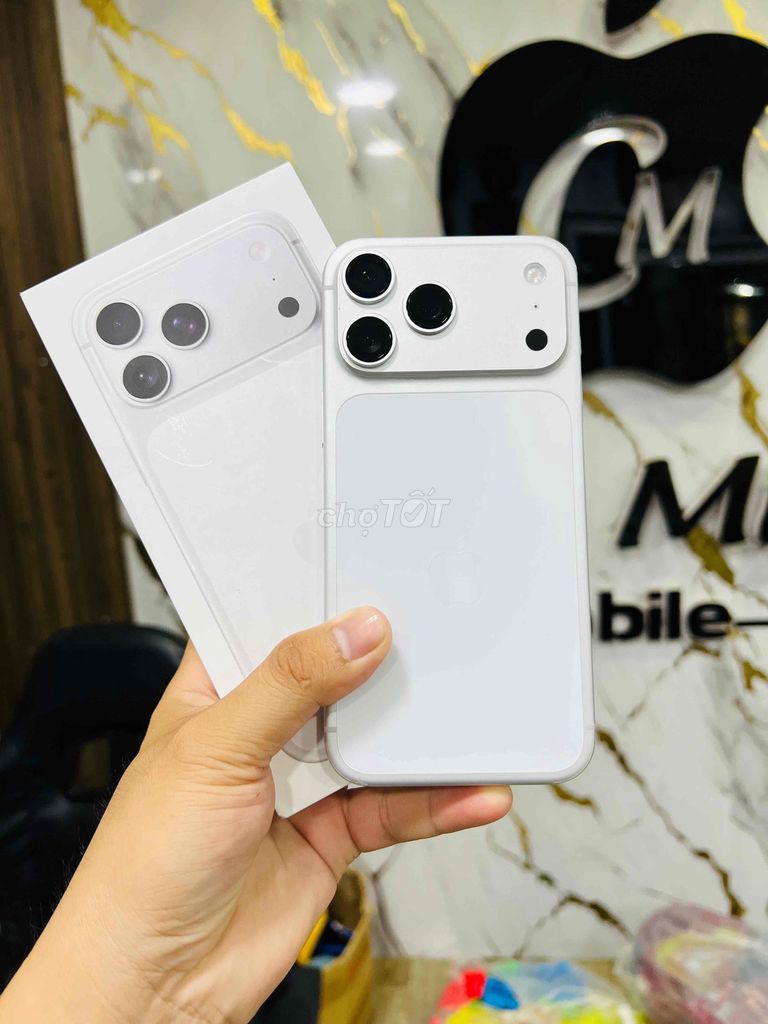 17 Promax 256GB Việt Nam Lướt Sạc 10 Lần. Mua bán Điện thoại tại Thành phố Tây Ninh Tây Ninh được đăng bởi Công Minh Mobile hình 1