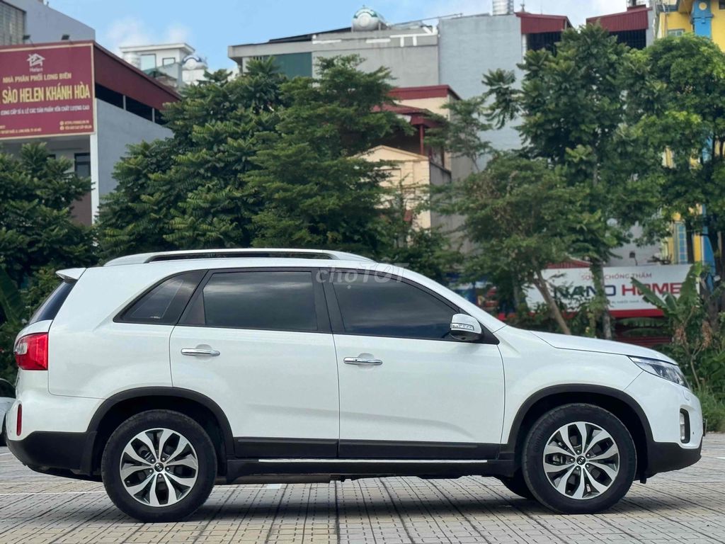 Kia Sorento 2016 2WD 2.4 GATH - 90000 km. Mua bán Ô tô tại Quận Nam Từ Liêm Hà Nội được đăng bởi Chính chủ hình 4