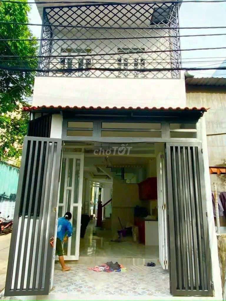 Аренда · 2 комн. · 72 м² · Quận Bình Tân, ул. Đường Chiến Lược