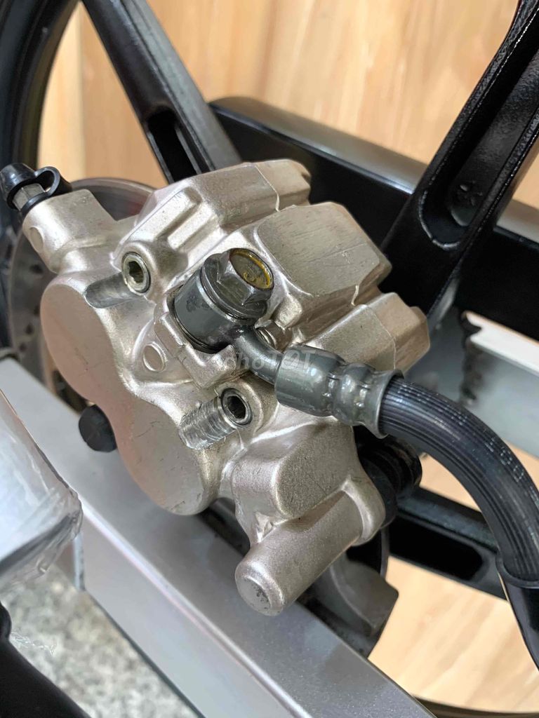 Satria 2006 seri85 chính chủ giấy HảiQuan sang tên. Mua bán Xe máy tại Quận Phú Nhuận Tp Hồ Chí Minh được đăng bởi Cungsport hình 17